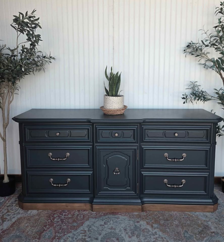 Vintage Stanley Triple Dresser